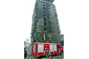 江苏南通:闹市区饭店发生爆炸事故