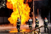 内蒙古一天然气管道断裂突发爆炸起火