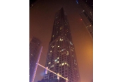 媒体解读：阿联酋迪拜79层摩天楼大火缘何无伤亡